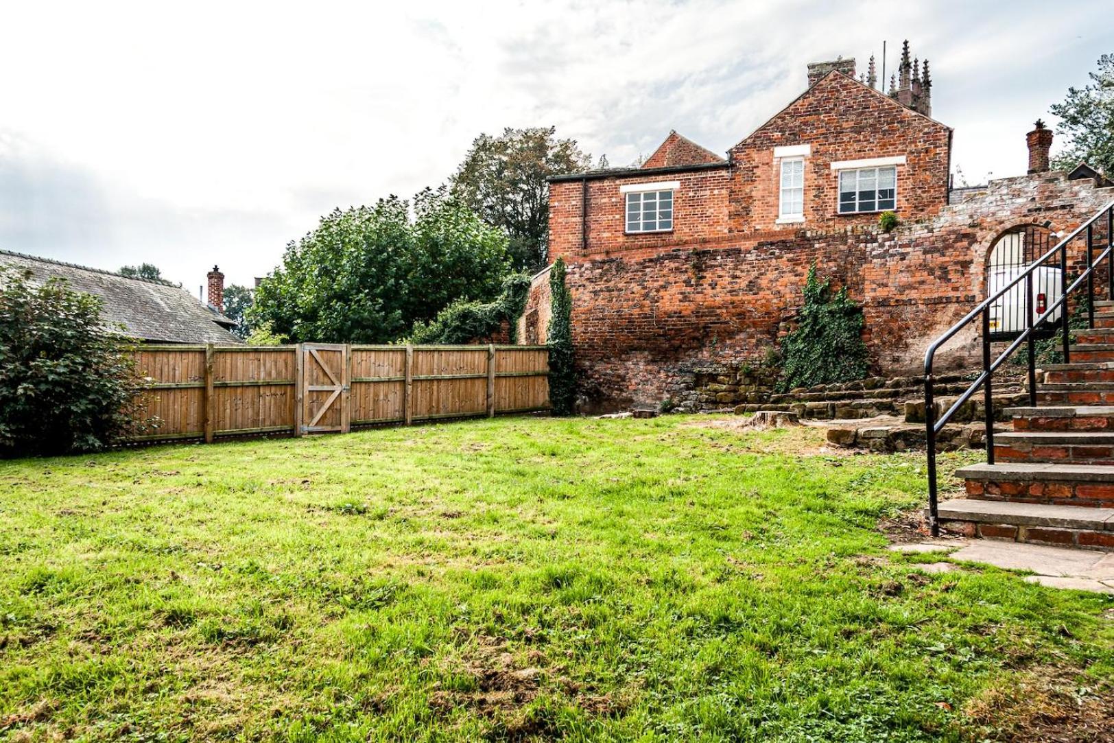 Gamul Place - Quiet City Centre Chester Exterior photo