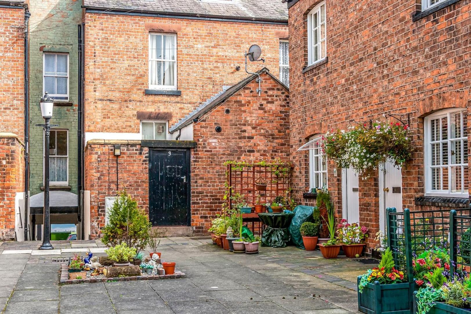 Gamul Place - Quiet City Centre Chester Exterior photo